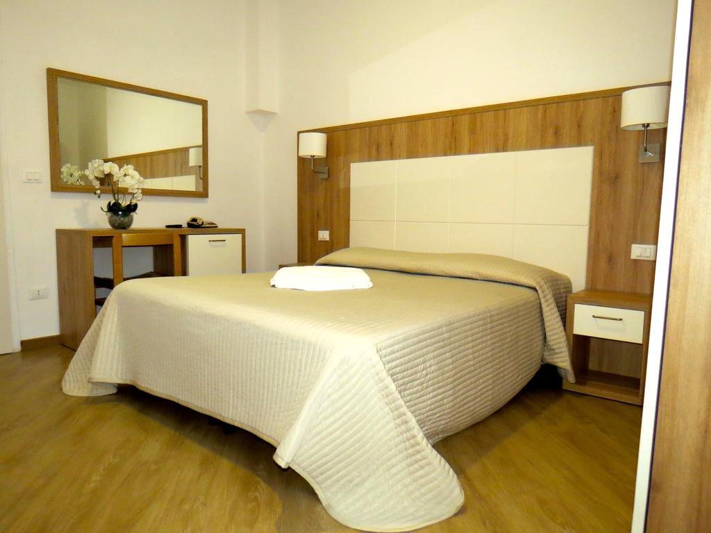 Hotel Biagi & Residence ลิโด ดิ กามาโยเร ห้อง รูปภาพ
