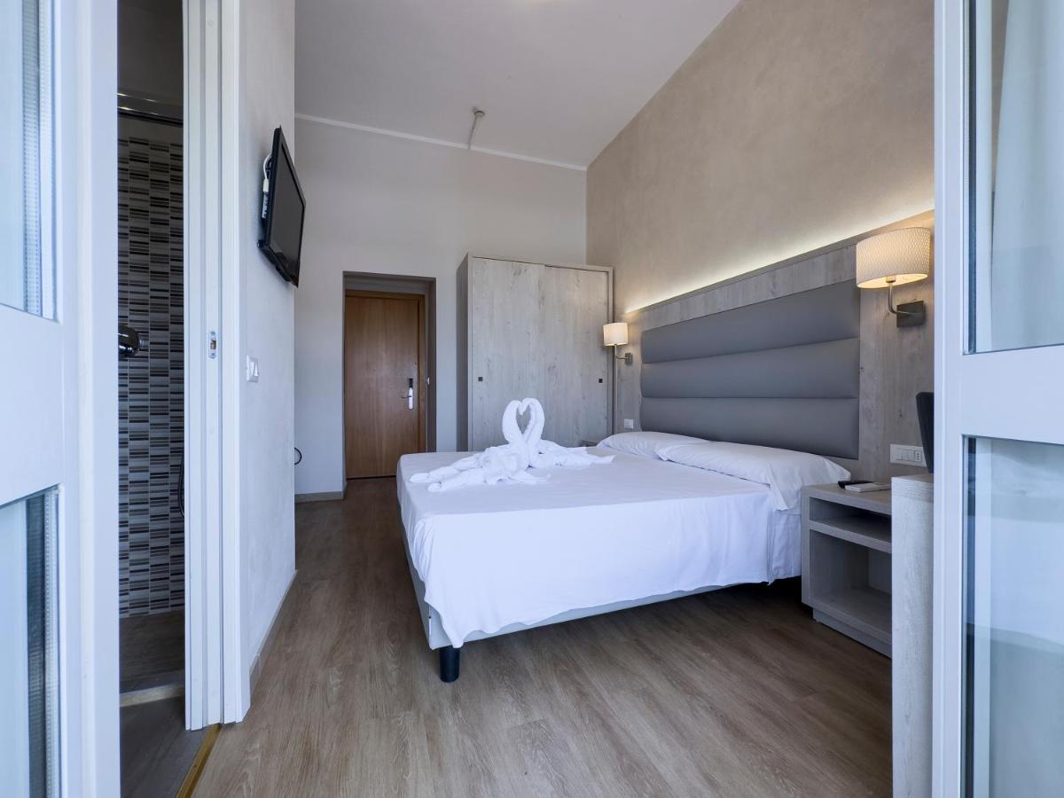 Hotel Biagi & Residence ลิโด ดิ กามาโยเร ภายนอก รูปภาพ