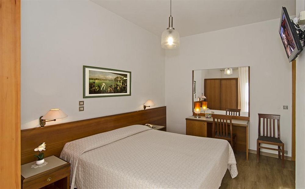 Hotel Biagi & Residence ลิโด ดิ กามาโยเร ภายนอก รูปภาพ