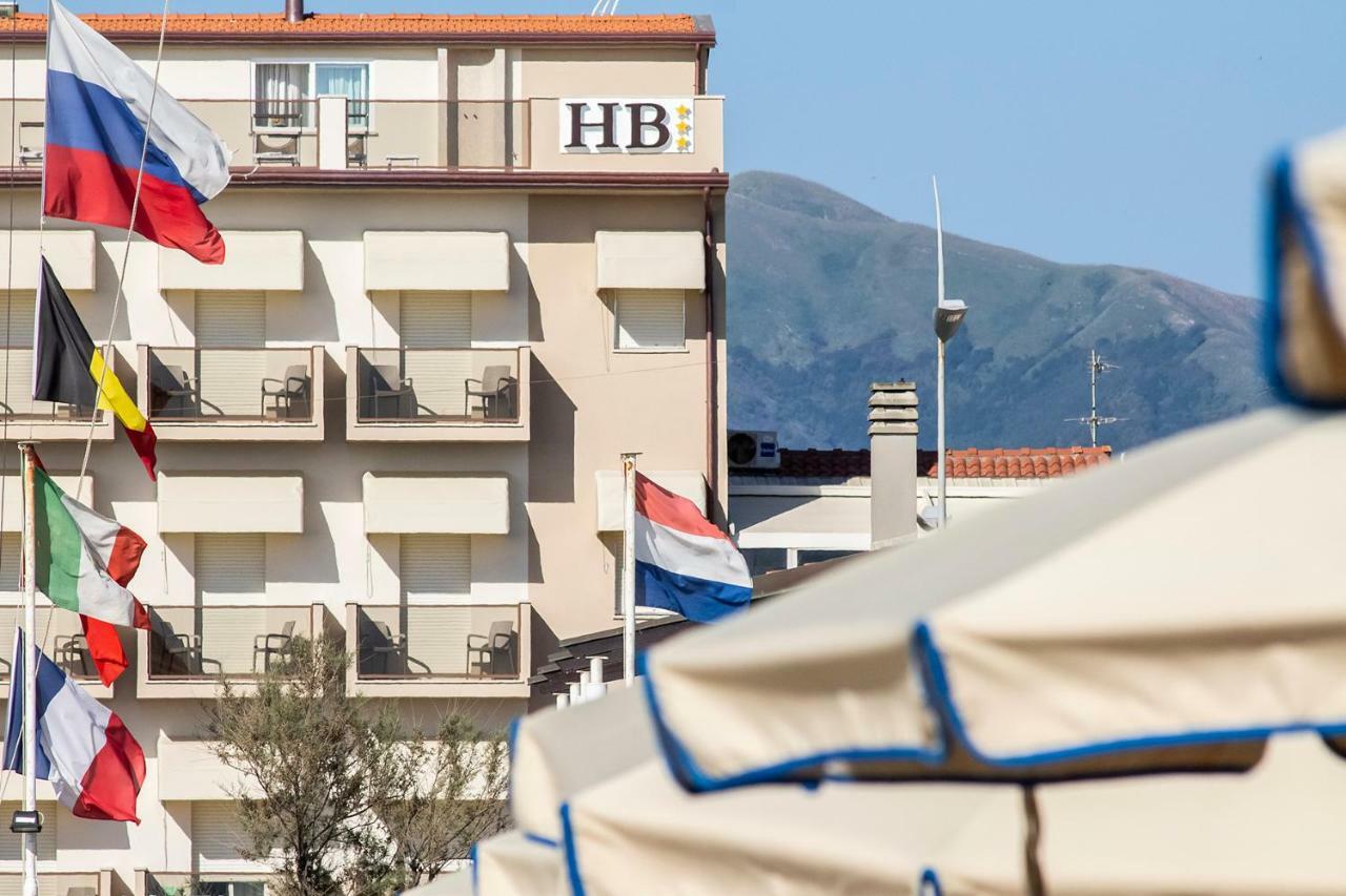 Hotel Biagi & Residence ลิโด ดิ กามาโยเร ภายนอก รูปภาพ